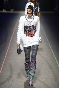 Look 3