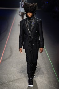 Look 10
