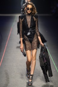 Look 13