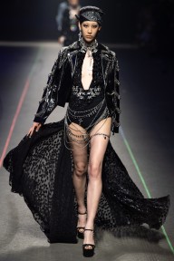 Look 14
