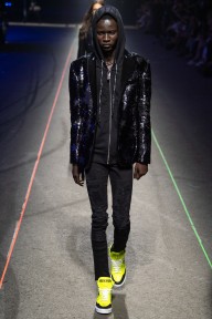 Look 33