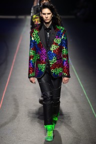 Look 76