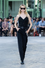 Look 12