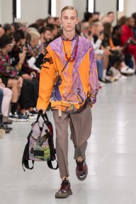 Look 3