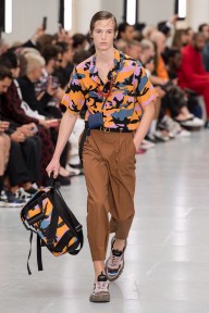 Look 7