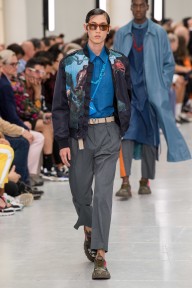 Look 12