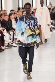 Look 16