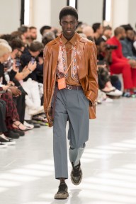 Look 25