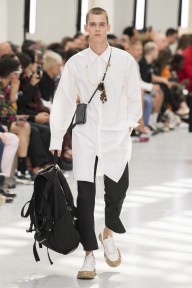 Look 32