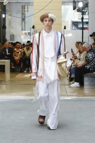 Look 30