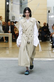 Look 24
