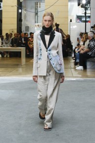 Look 13