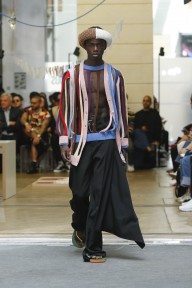 Look 12