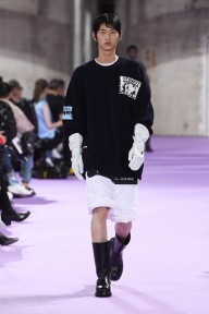Look 15