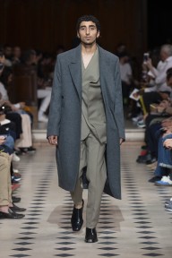 Look 9