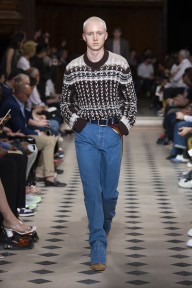 Look 14
