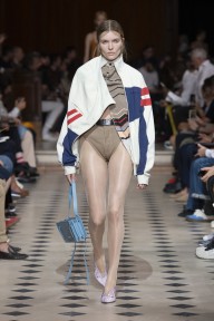 Look 44