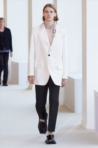 Look 27