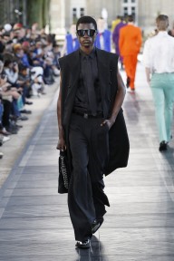 Look 7
