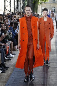 Look 14