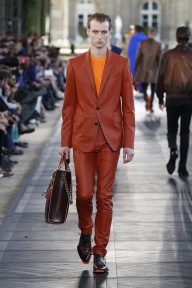 Look 39