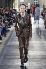 Look 43