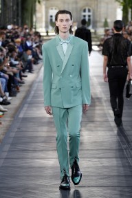 Look 48