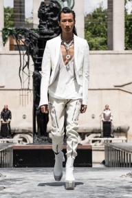 Look 7