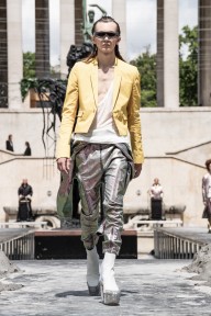 Look 13