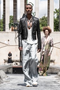 Look 14