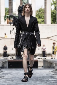Look 33