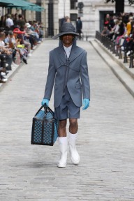 Look 37
