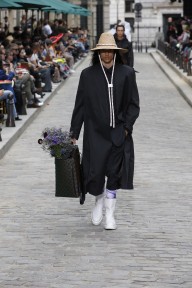 Look 49