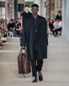 Look 15