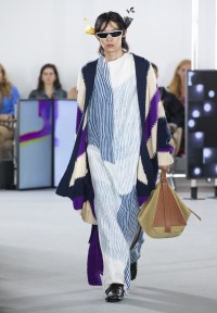 Look 14