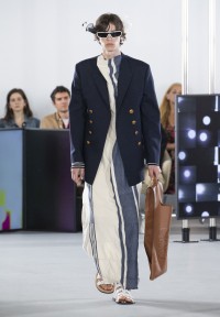 Look 16