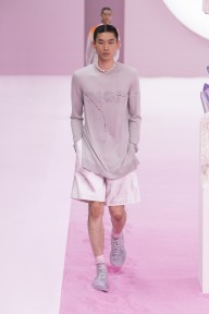 Look 16
