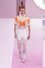 Look 18
