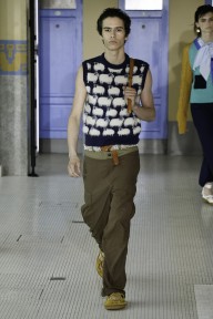 Look 28