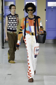 Look 38