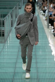Look 12