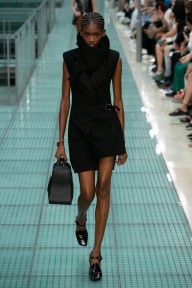 Look 14