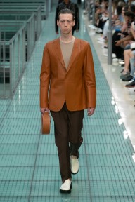Look 40