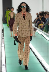 Look 25