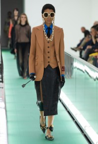 Look 33