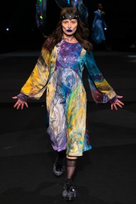 Look 7