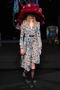 Look 37