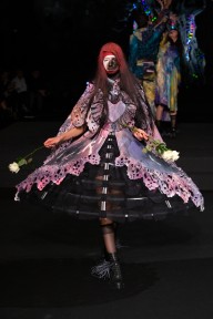 Look 40