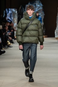 Look 40