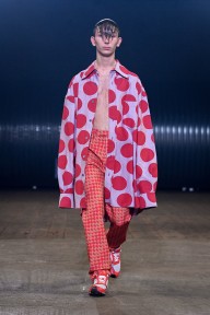 Look 10
